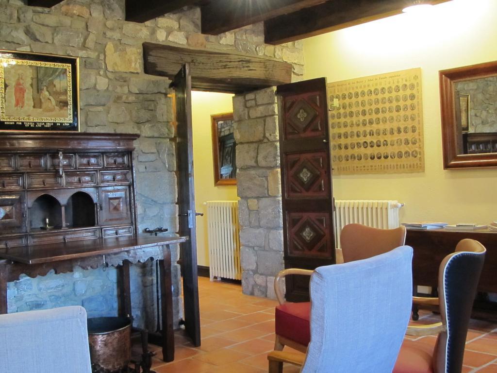 Mas Pineda Villa Oix Buitenkant foto